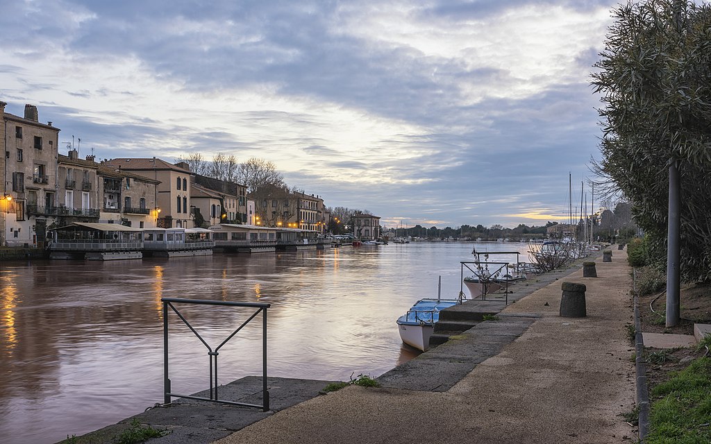 La rivière Hérault à Agde (Hérault, France)